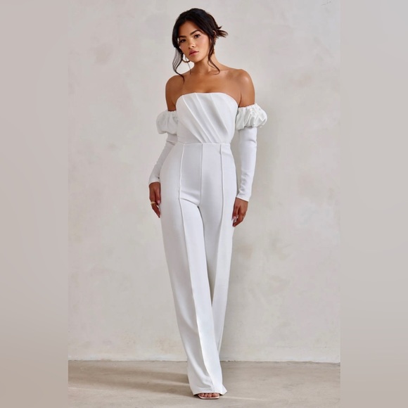 NWT Club L London off shoulder puff sleeve white ruched front jumpsuit - Picture 3 of 7